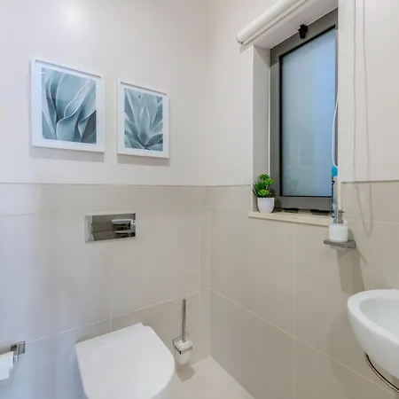 Pine Hills Diadema By Interhome