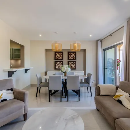 Pine Hills Diadema By Interhome Διαμέρισμα *